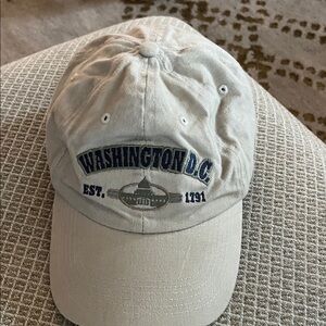 ❤️ 6 for 20 ❤️ Washington D.C. Embroidered Cap